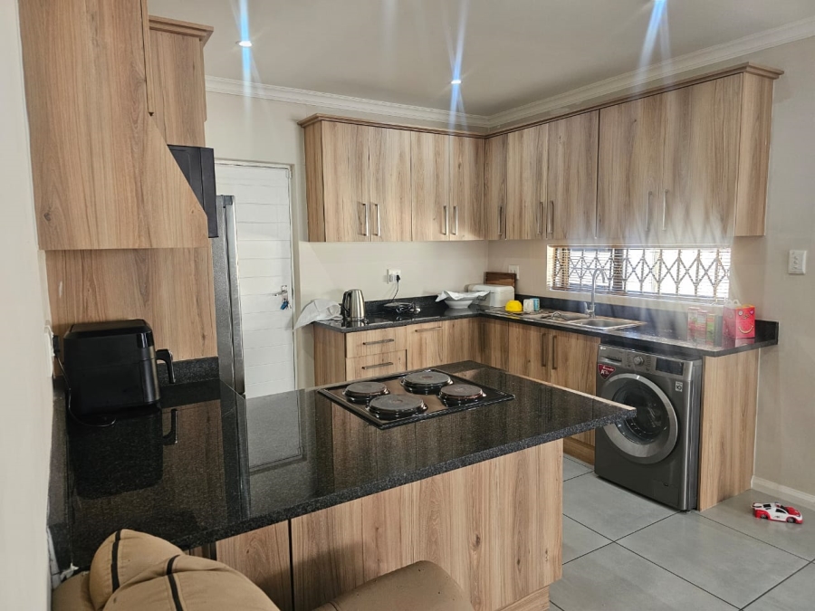 3 Bedroom Property for Sale in Fairview Eastern Cape